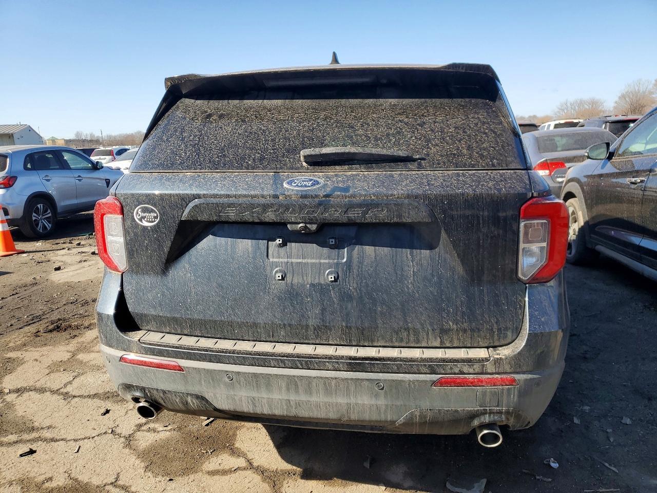 2022 Ford Explorer St-Line - Фото 6