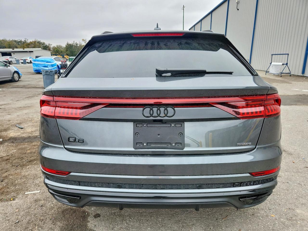 2021 Audi Q8 Prestige S-Line - Фото 6