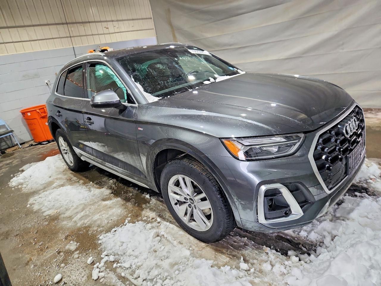 2024 Audi Q5 Premium 45 - Image 4
