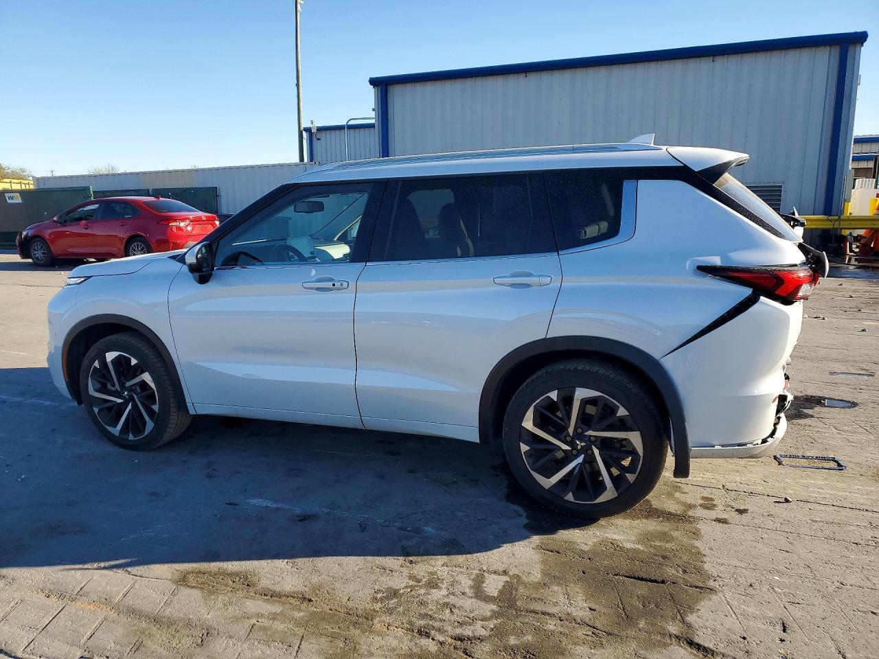2024 Mitsubishi Outlander Sel - Фото 2