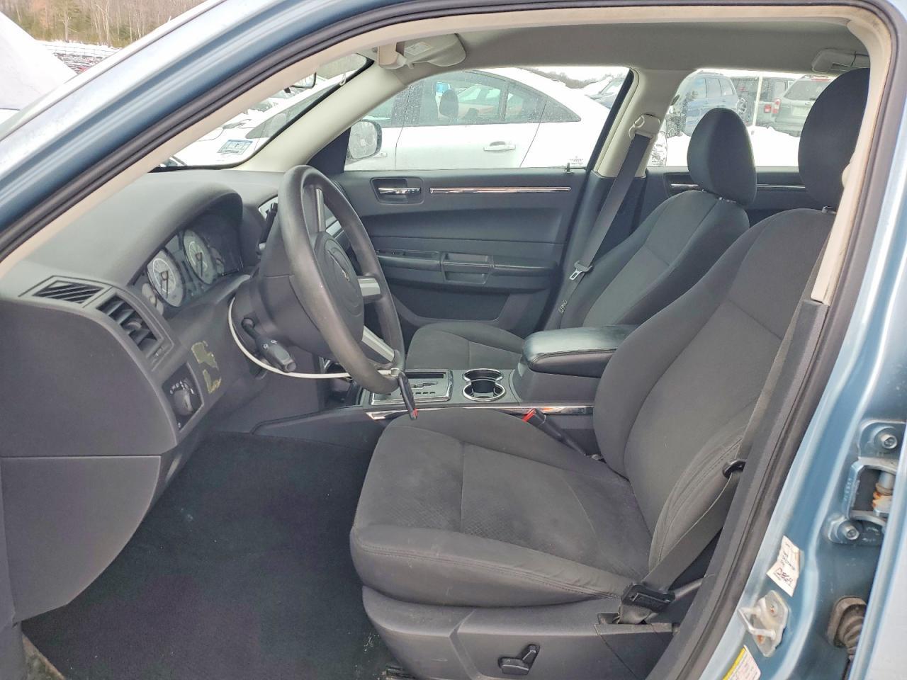 2009 Chrysler 300 - Фото 7