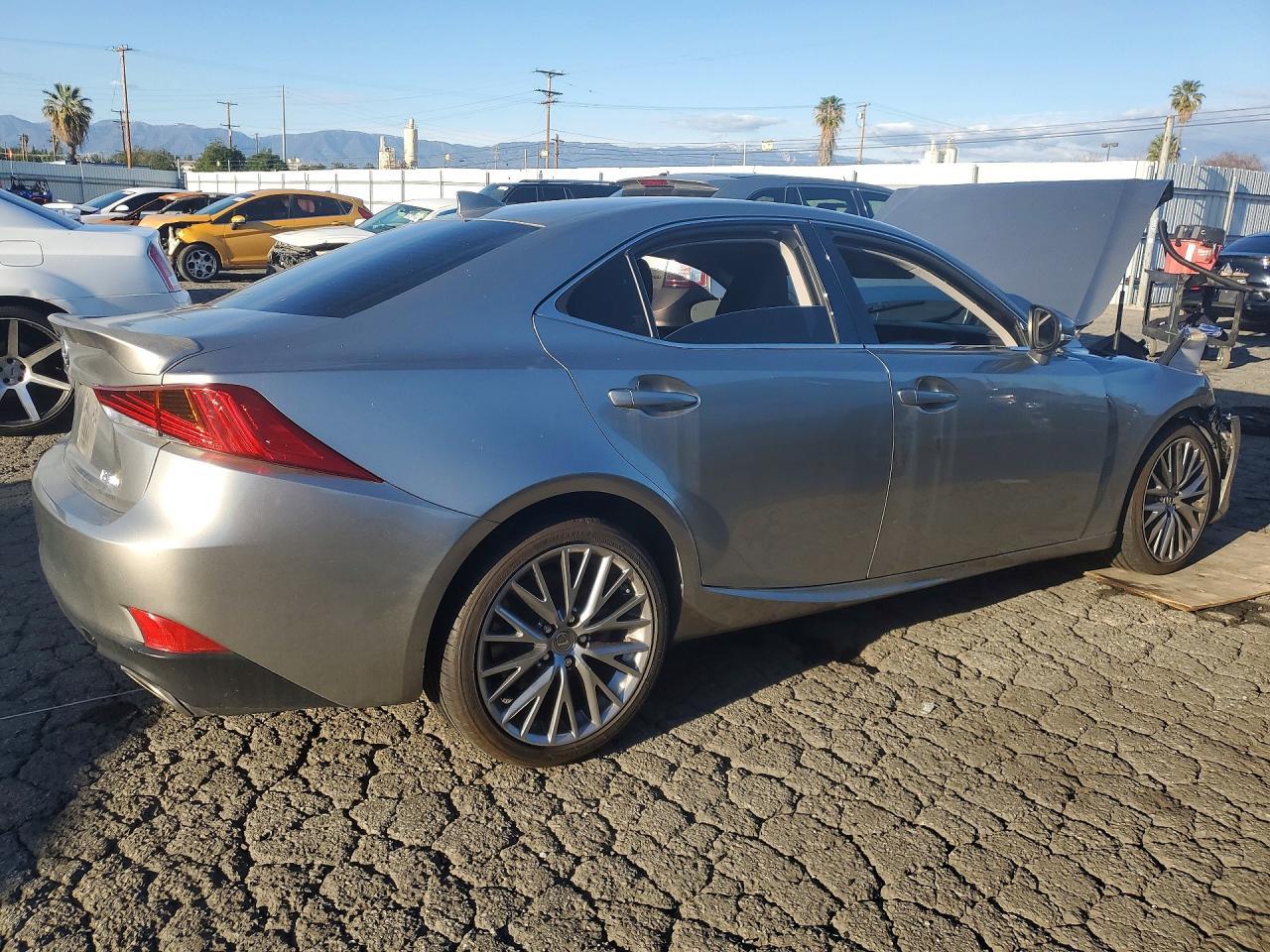 2018 Lexus Is 300 Base - Image 3