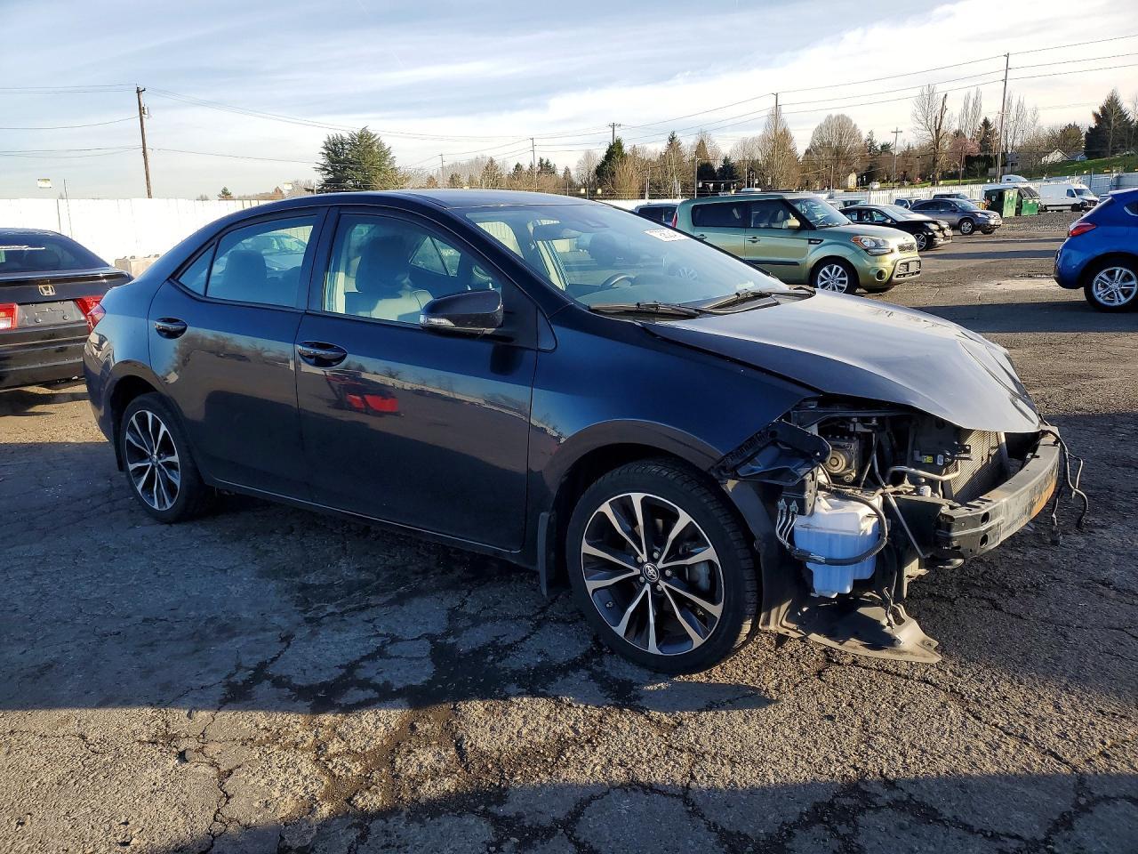 2017 Toyota Corolla Se - Фото 4