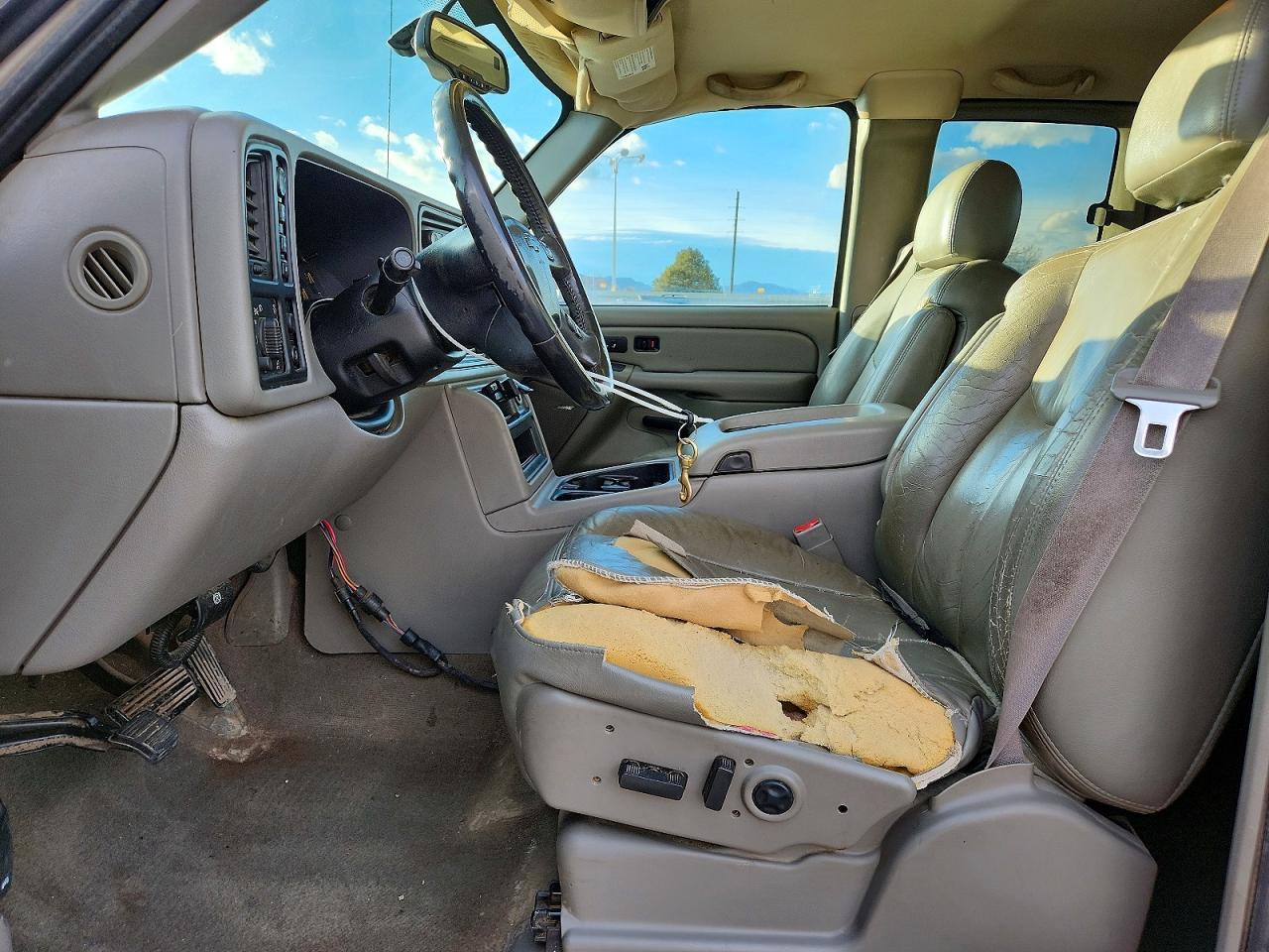 2004 Chevrolet Silverado K1500 - Image 7