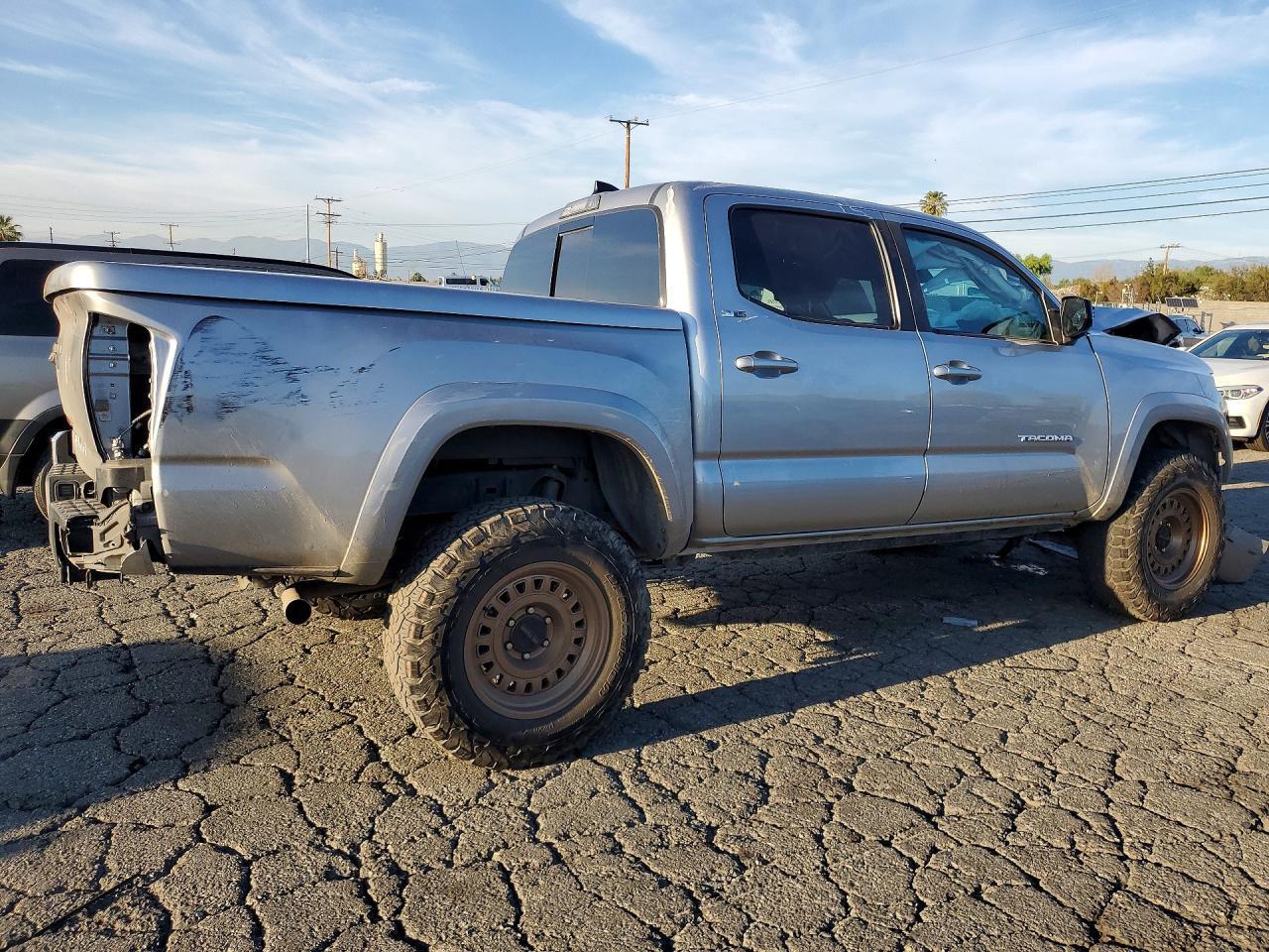 2021 Toyota Tacoma Sr5 V6 - Image 3