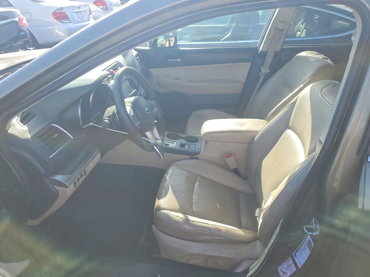 2015 Subaru Outback 2.5I Limited - Image 7