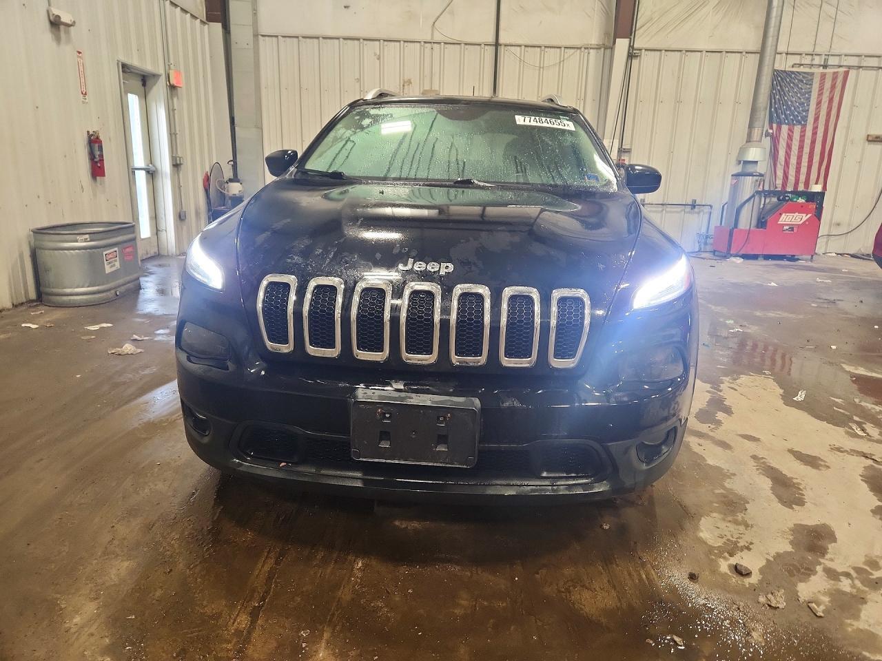 2017 Jeep Cherokee Latitude - Image 5