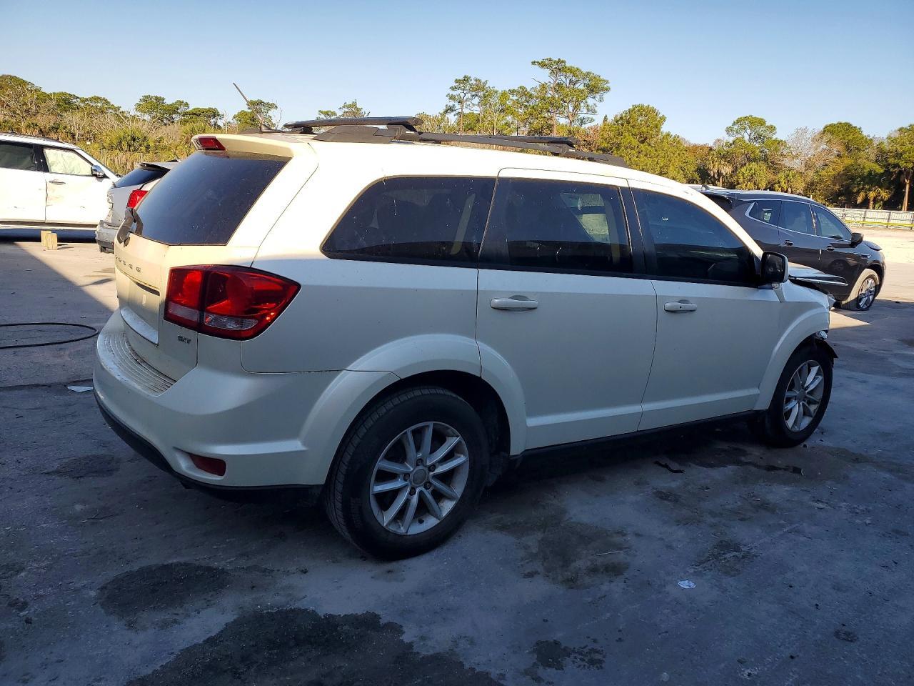 2015 Dodge Journey Sxt - Фото 3
