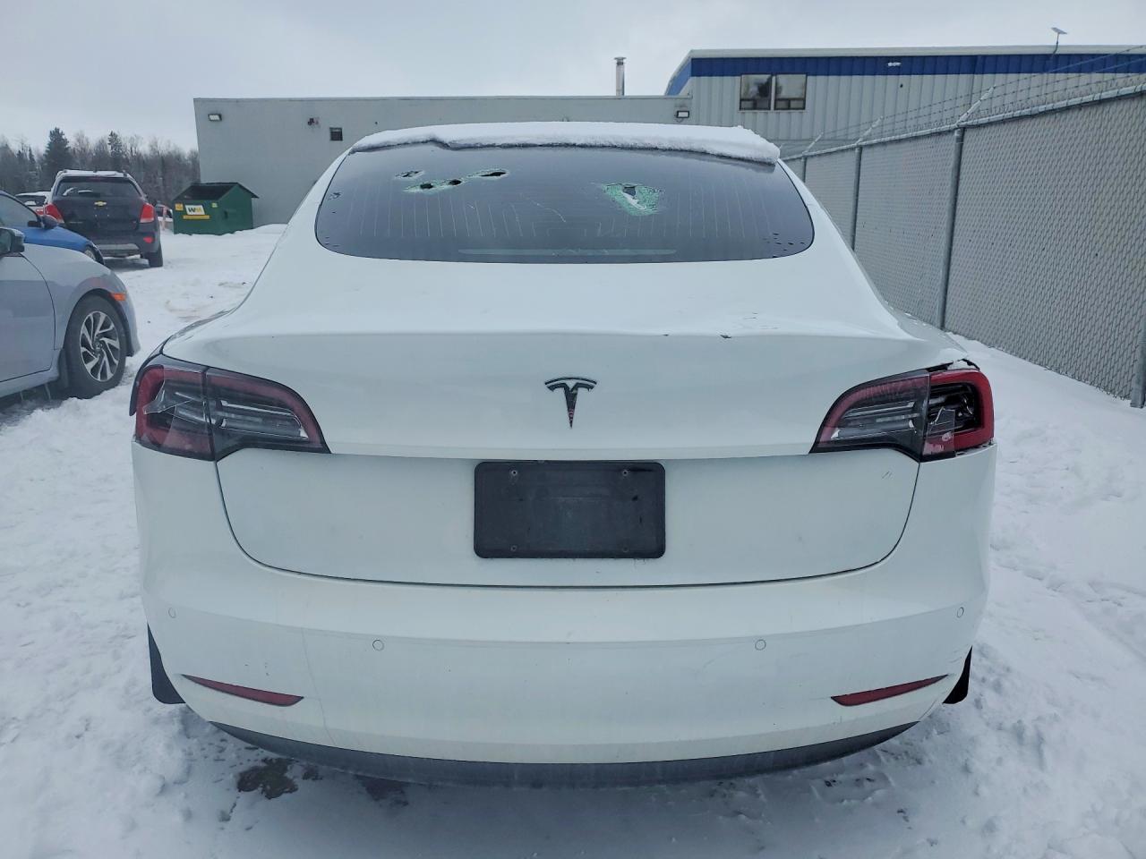 2020 Tesla Model 3 - Фото 6