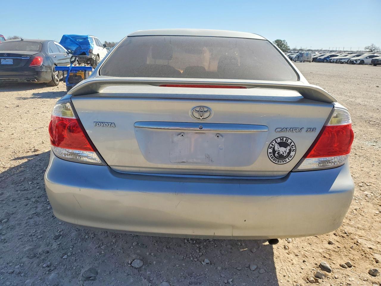 2005 Toyota Camry Le - Image 6