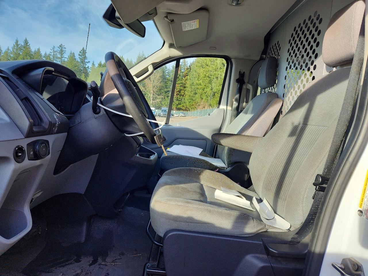 2016 Ford Transit 250 Delivery Van - Фото 7