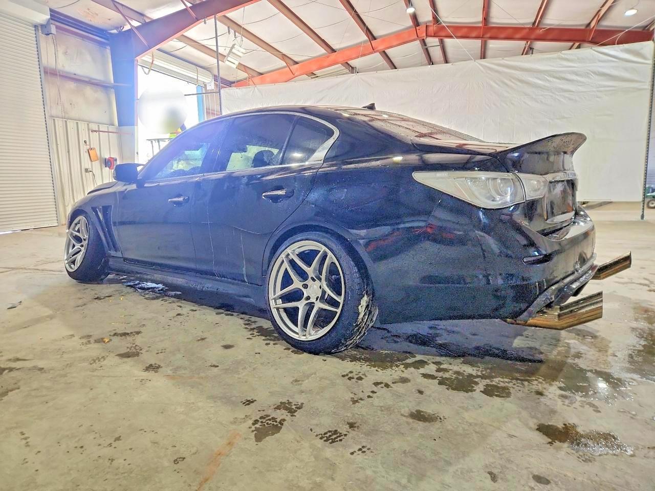 2014 Infiniti Q50 Base - Image 2