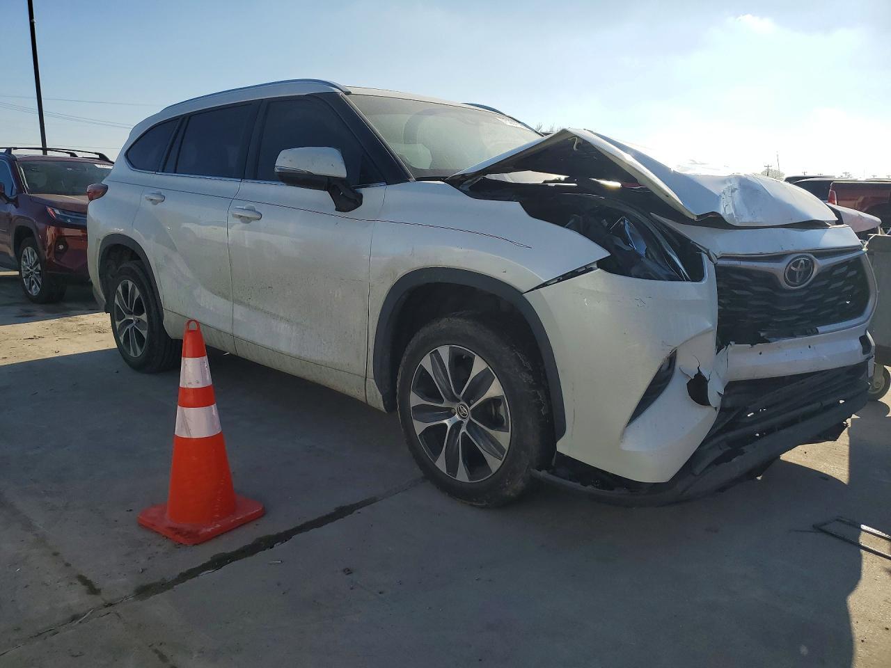 2020 Toyota Highlander Xle - Фото 4