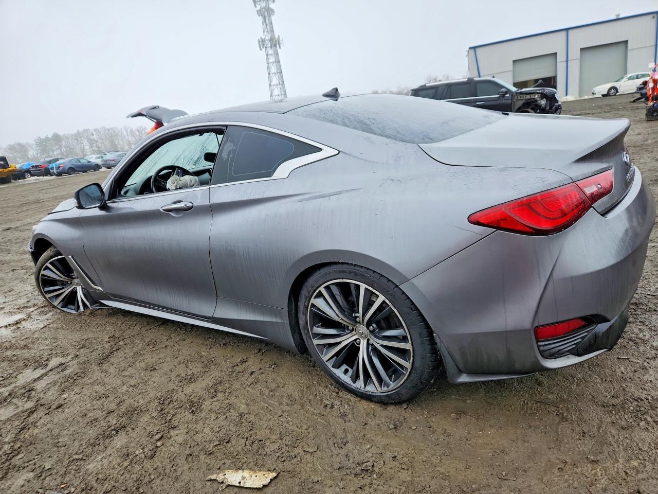 2017 Infiniti Q60 Premium - Фото 2