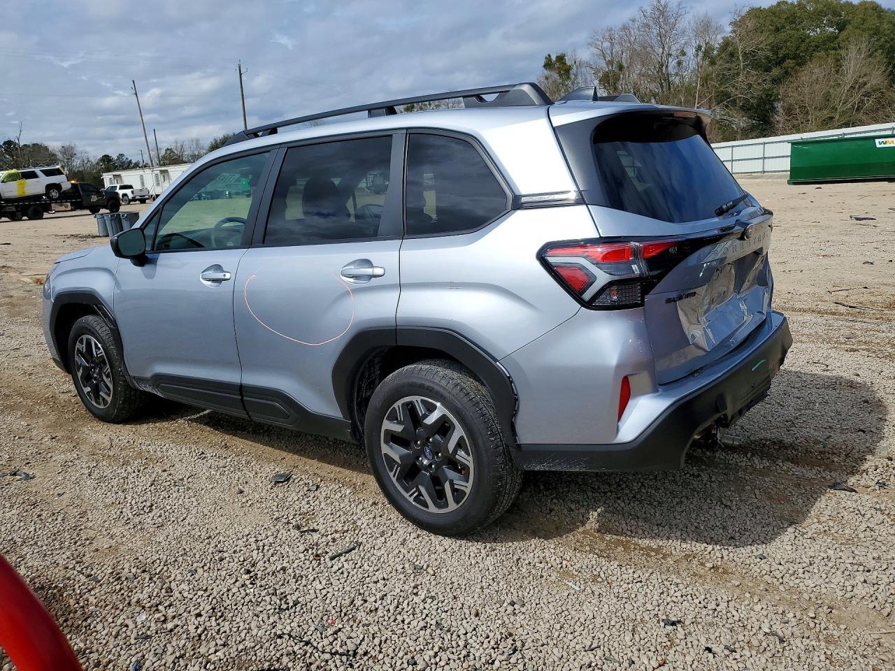2025 Subaru Forester Premium - Image 2