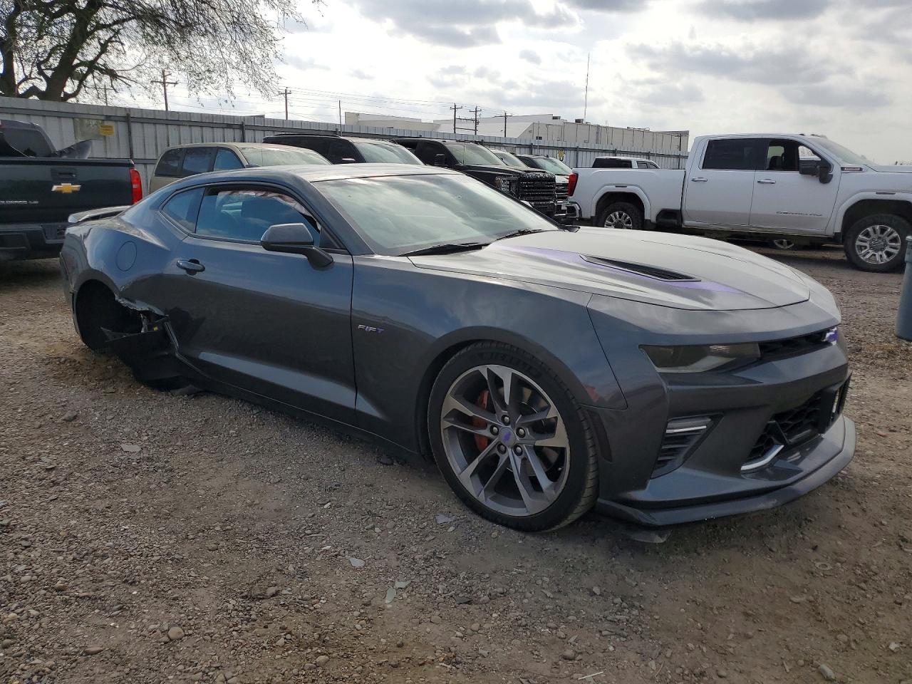 2017 Chevrolet Camaro Ss - Фото 4