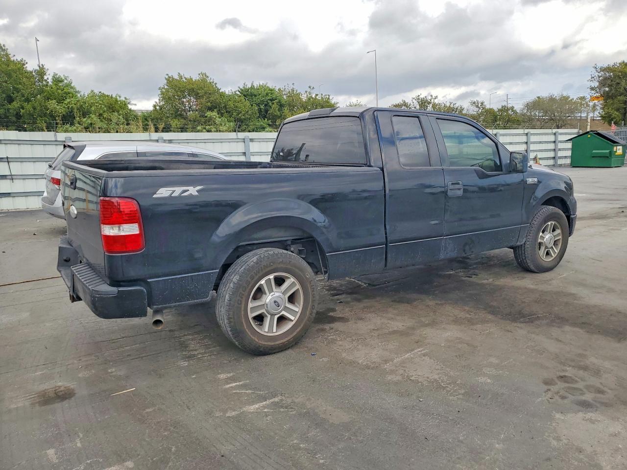 2008 Ford F150 - Image 3
