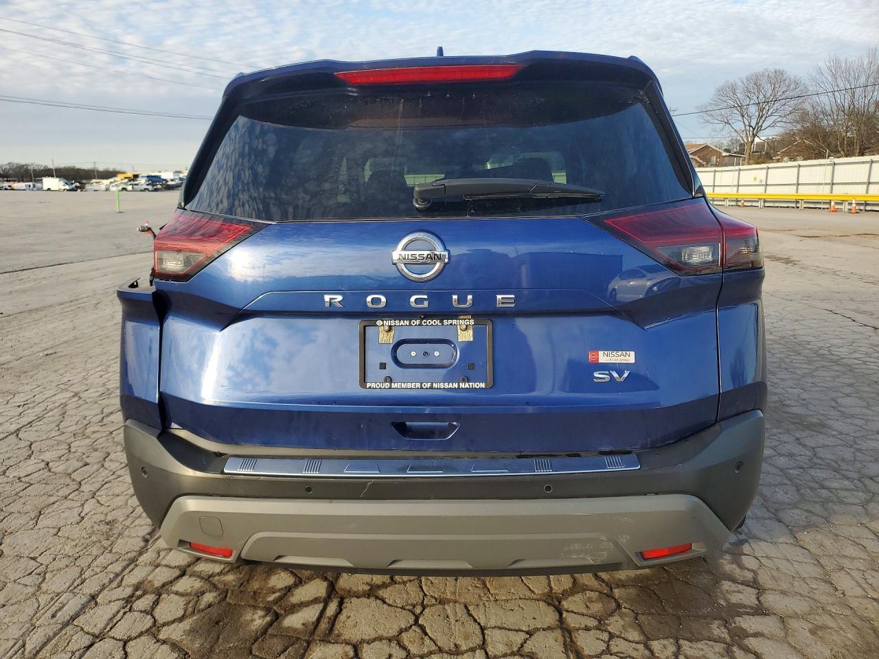 2021 Nissan Rogue Sv - Image 6