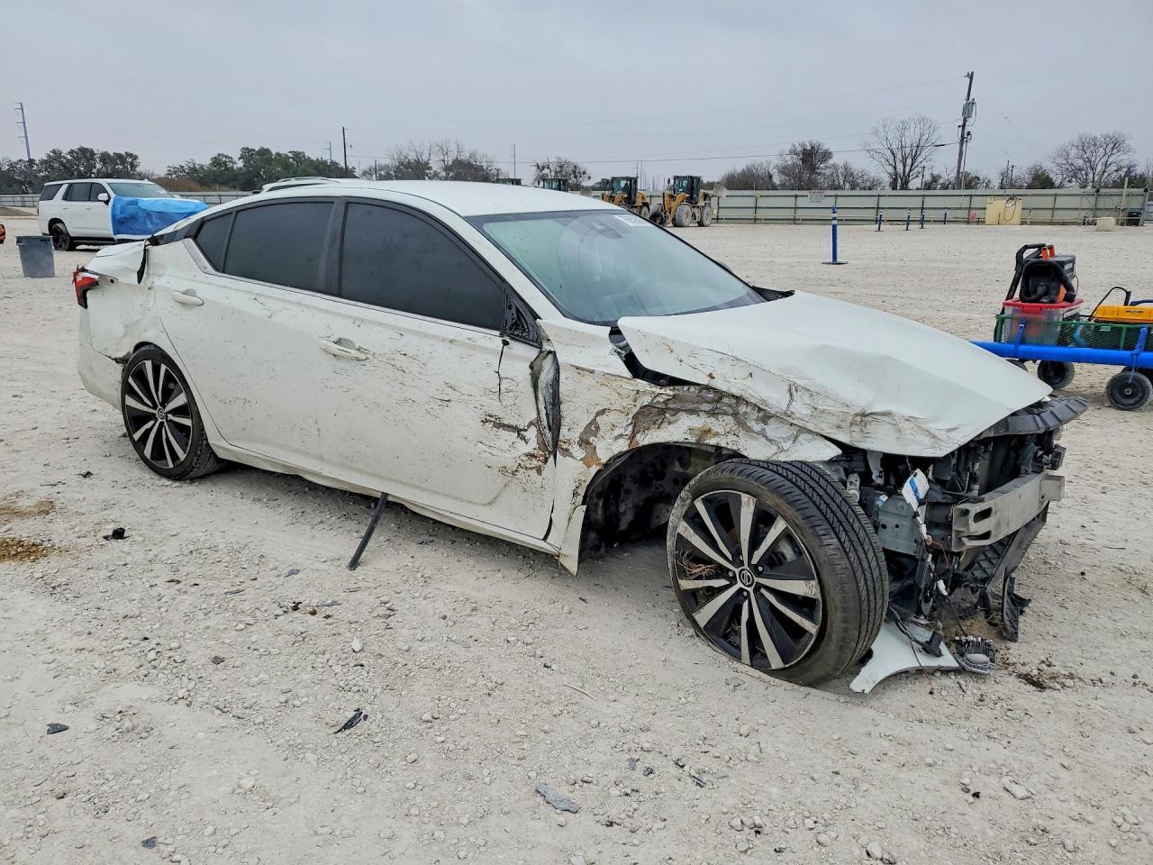 2022 Nissan Altima Sr - Фото 4