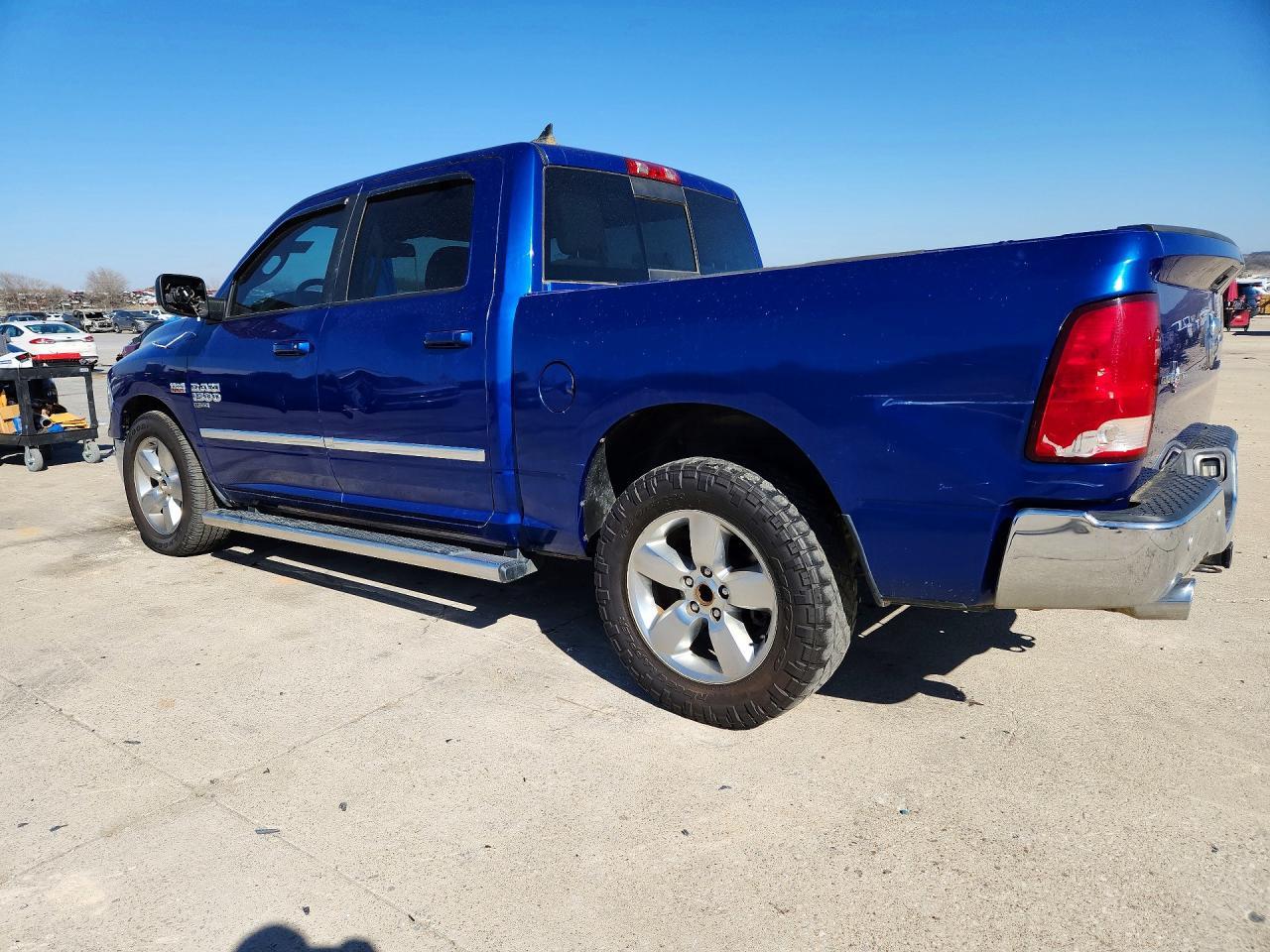 2019 Ram 1500 Classic Slt - Фото 2