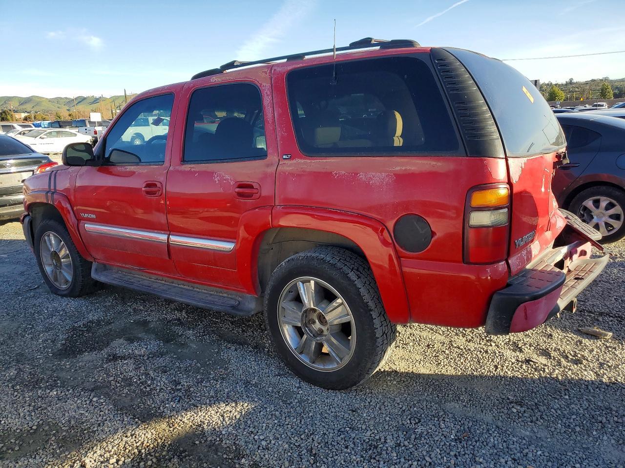 2001 GMC Yukon K1500 - Image 2