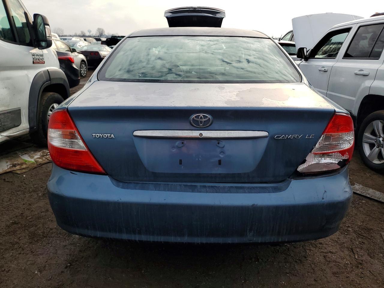 2004 Toyota Camry - Image 6