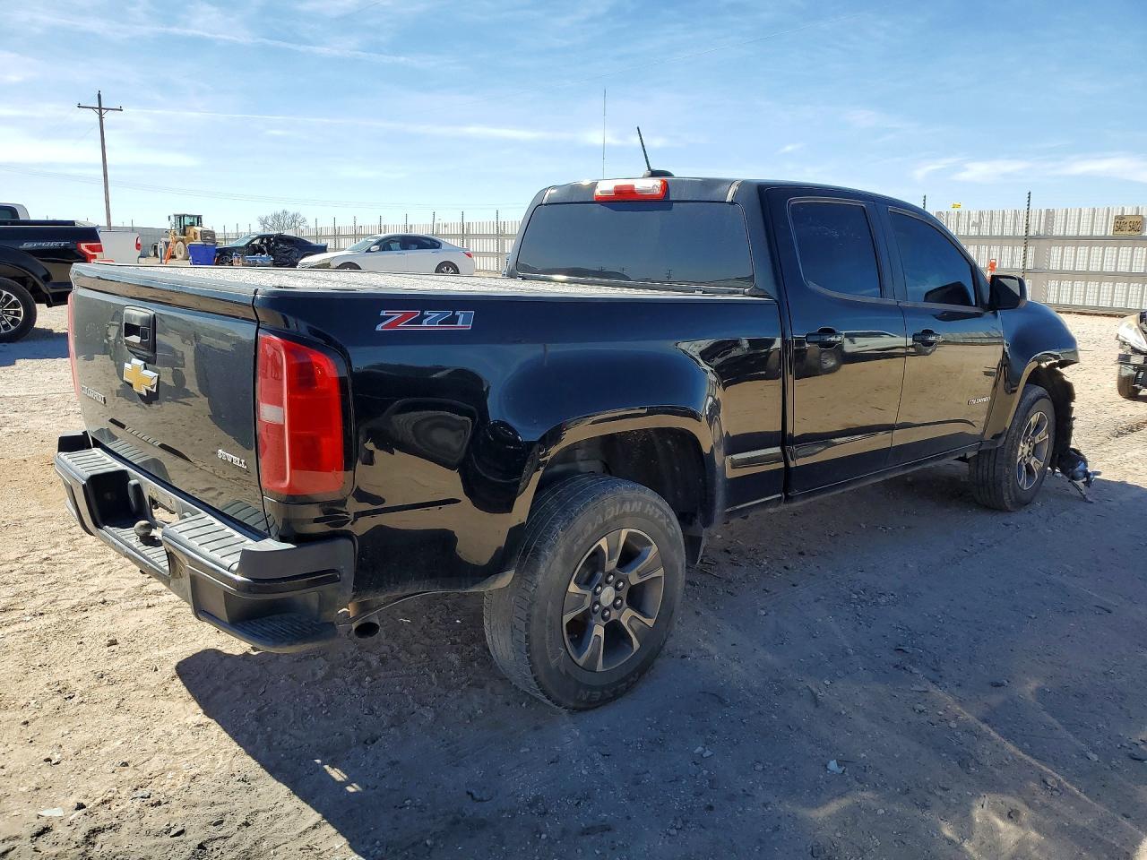 2015 Chevrolet Colorado Z71 - Фото 3
