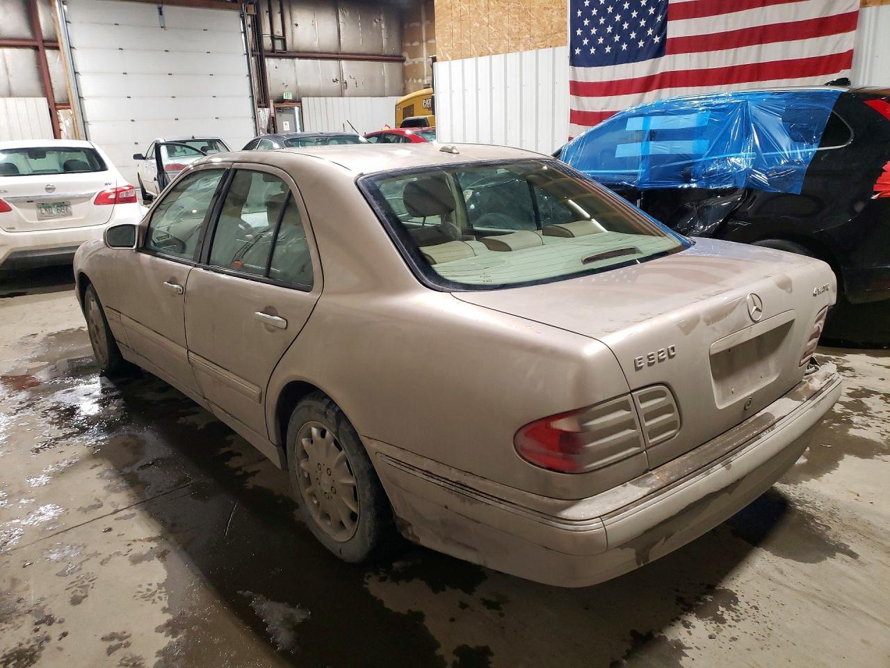 2000 Mercedes Benz E 320 4Matic - Image 2