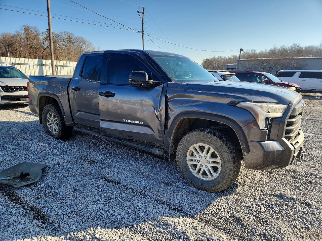 2024 Toyota Tundra Crewmax Sr - Фото 4