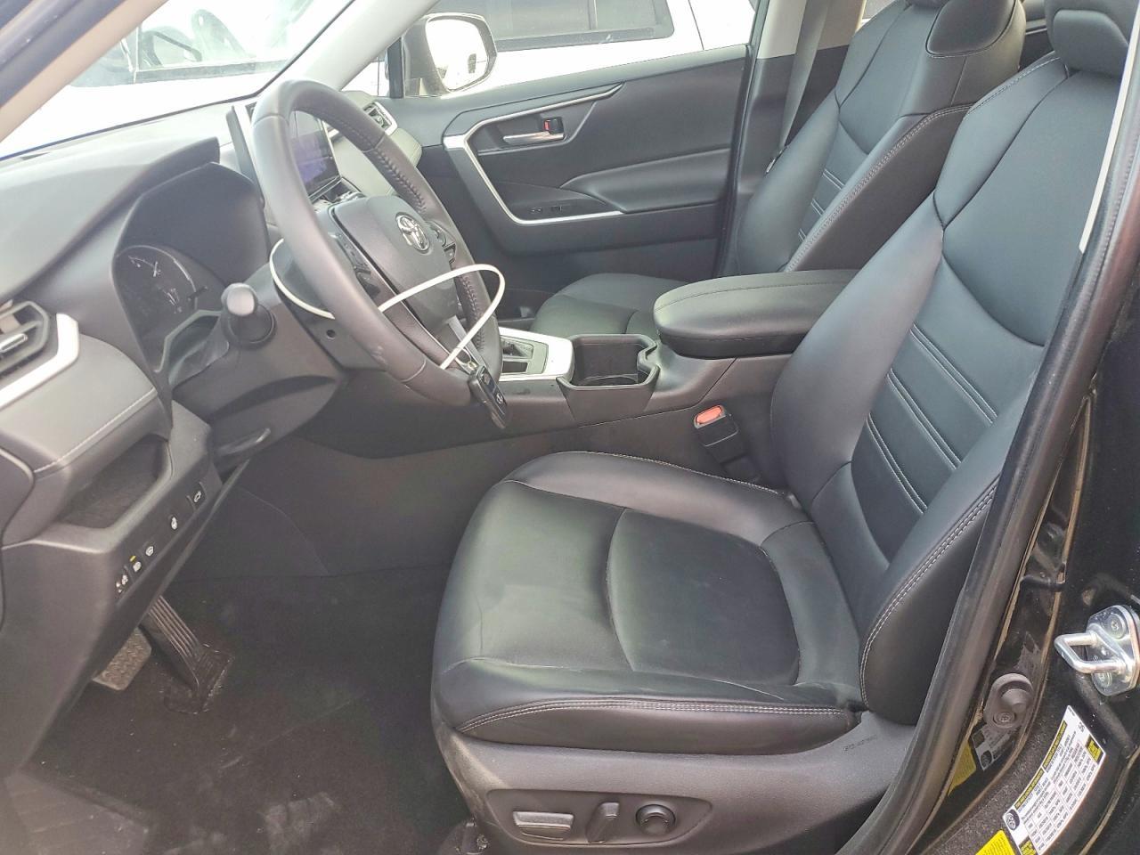 2024 Toyota Rav4 Xle Premium - Фото 7