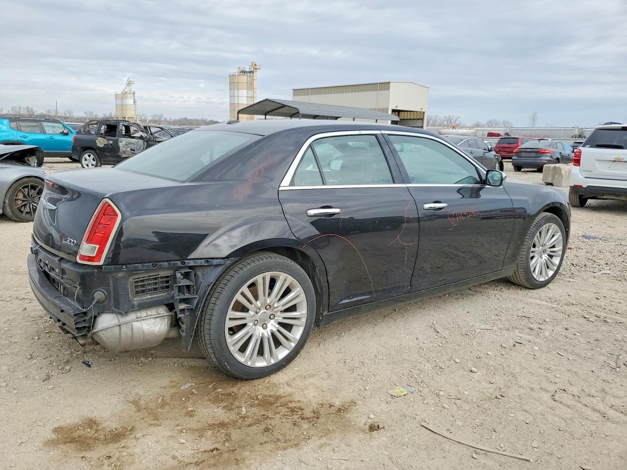 2011 Chrysler 300 Limited - Image 3