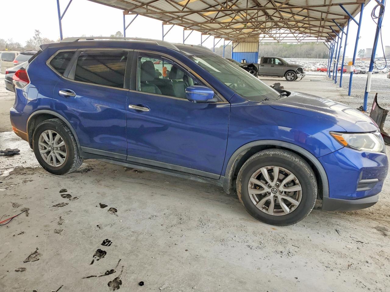 2018 Nissan Rogue S - Фото 4