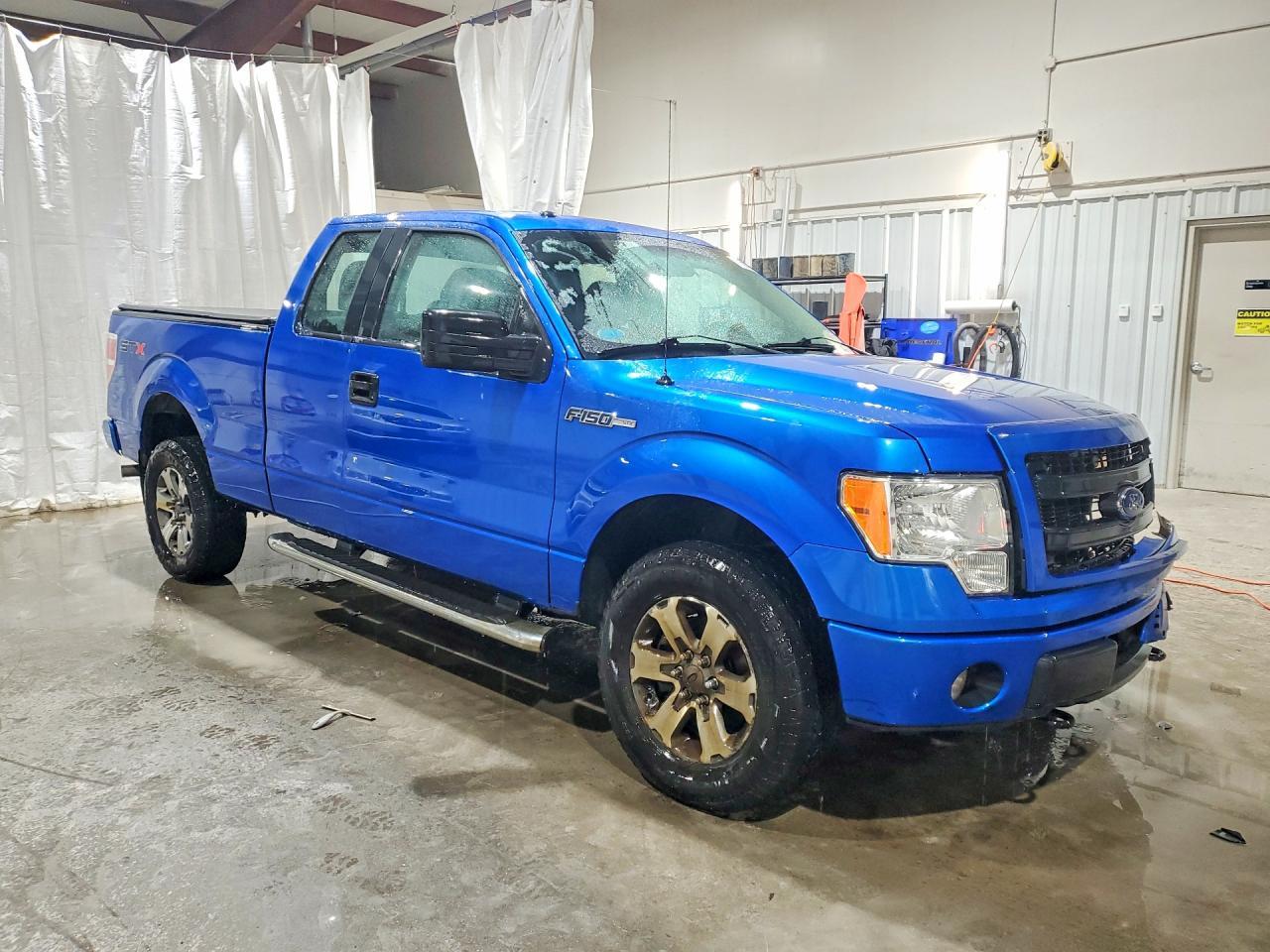 2013 Ford F150 Super Cab - Image 4