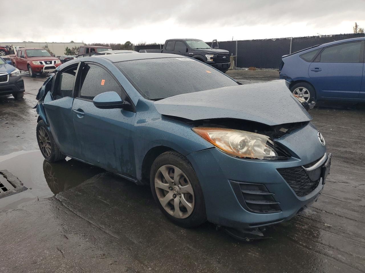 2010 Mazda 3 I - Фото 4