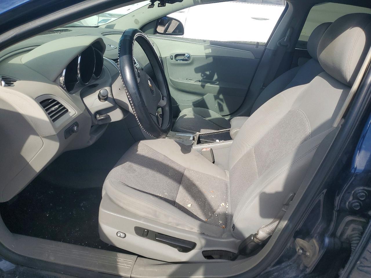 2011 Chevrolet Malibu Ls - Фото 7