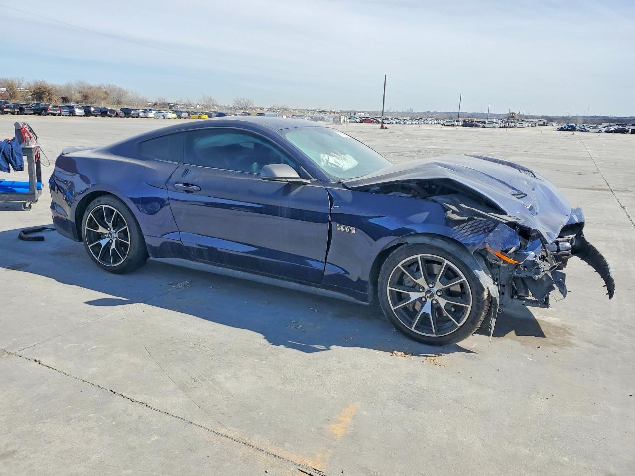 2020 Ford Mustang - Фото 4