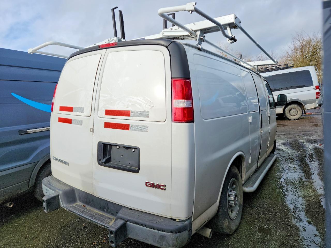2021 GMC Savana 2500 Utility / Service Van - Фото 3