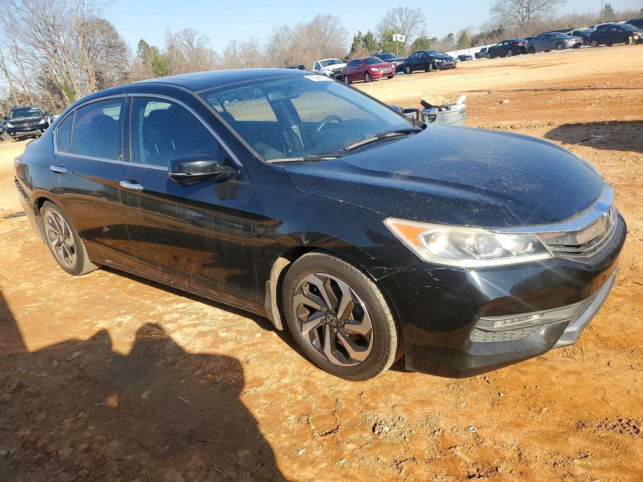2016 Honda Accord Ex - Image 4