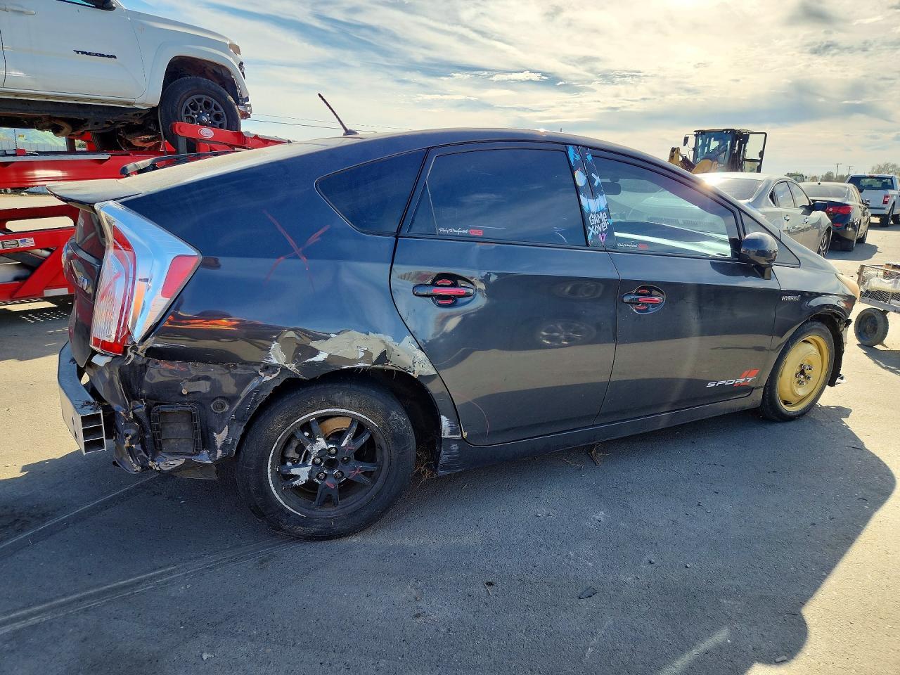 2013 Toyota Prius Two - Фото 3