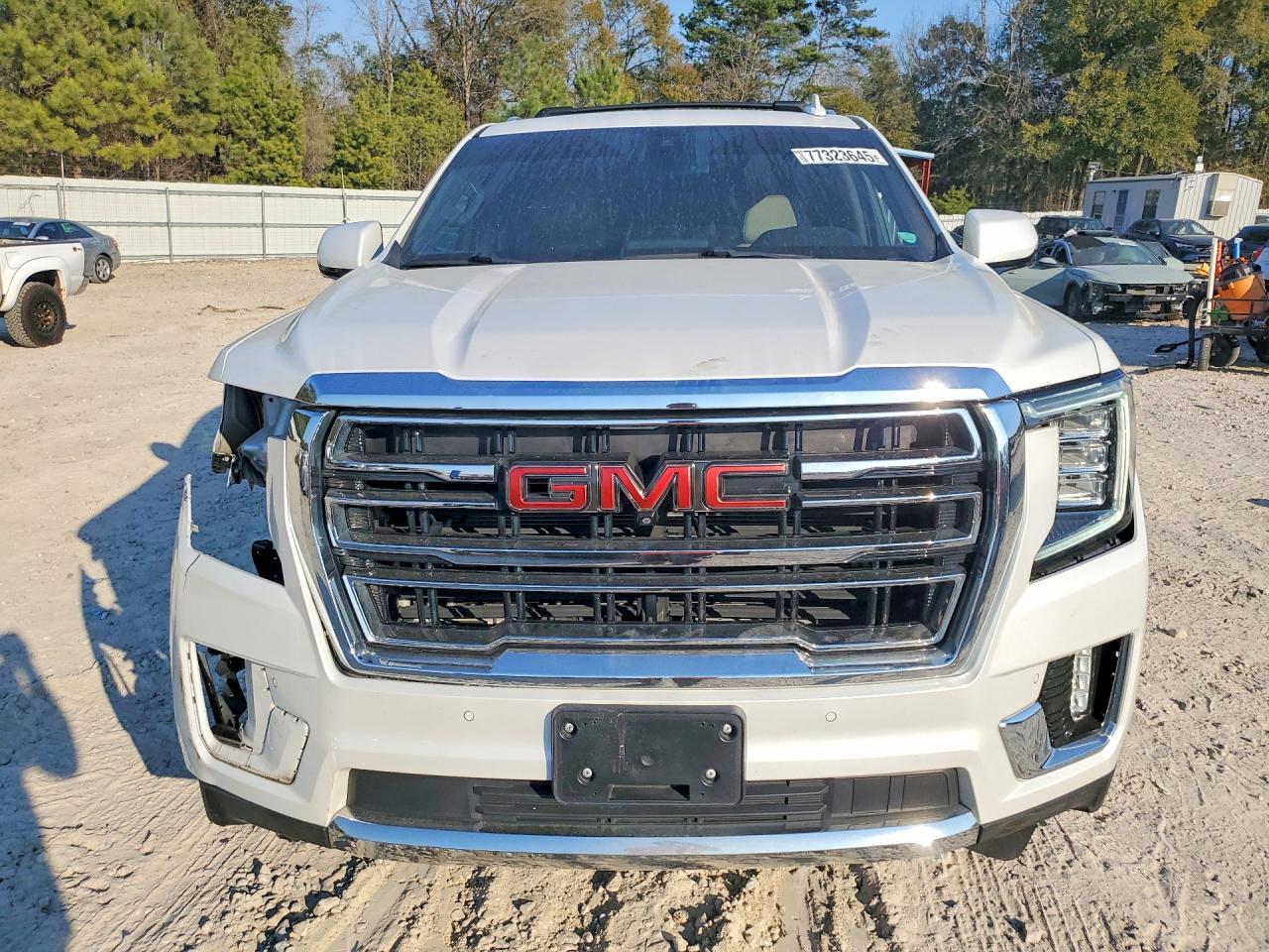 2021 GMC Yukon Slt - Фото 5