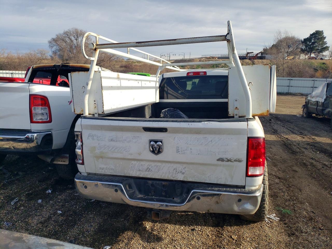 2016 Ram 2500 St - Image 6