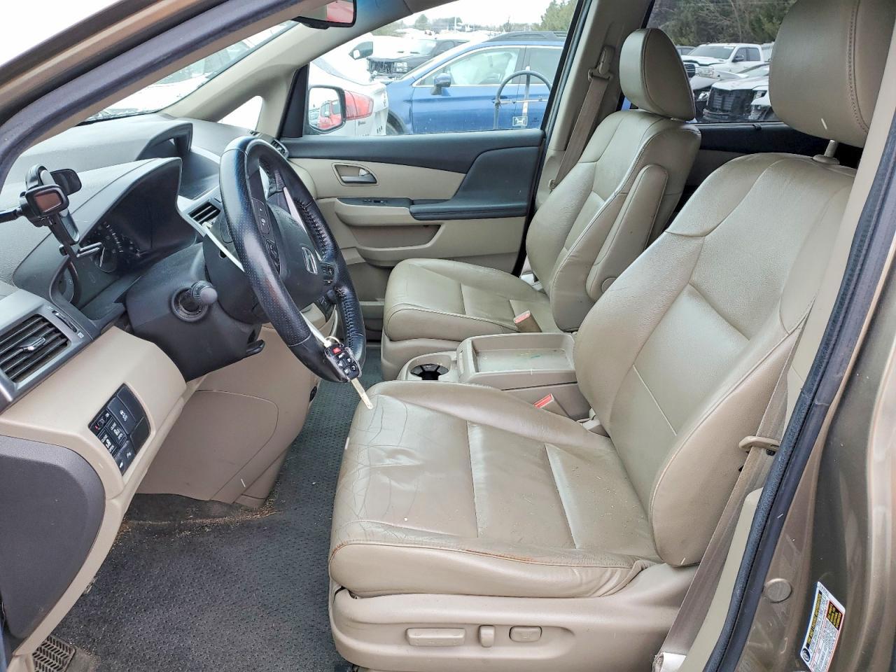 2012 Honda Odyssey - Фото 7