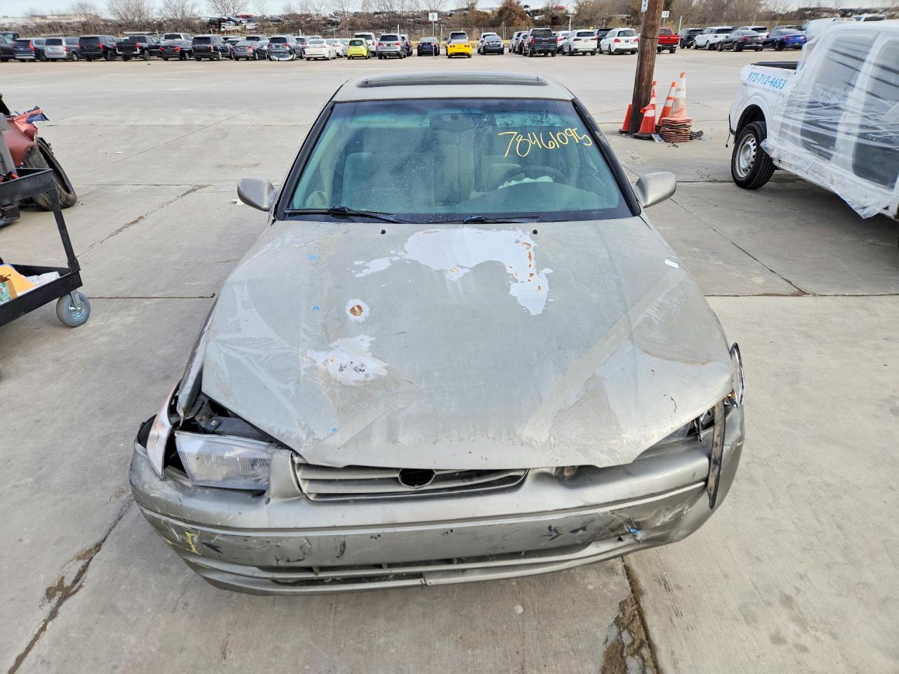 1999 Toyota Camry Le - Фото 5