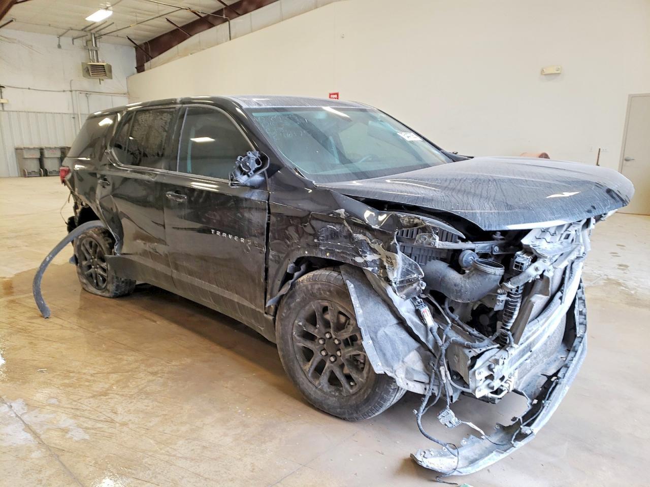 2021 Chevrolet Traverse Ls - Фото 4