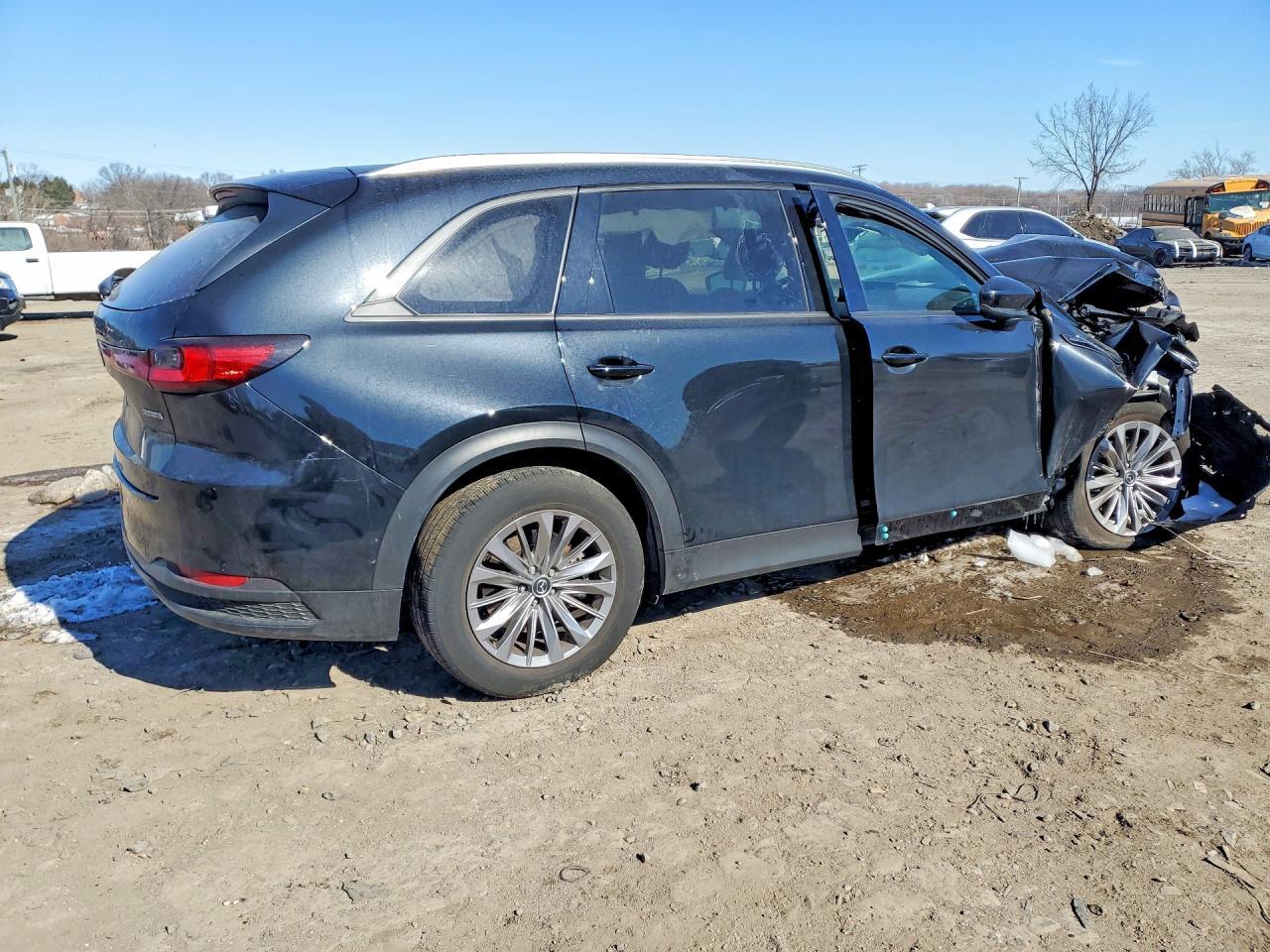 2025 Mazda Cx-90 Preferred - Фото 3