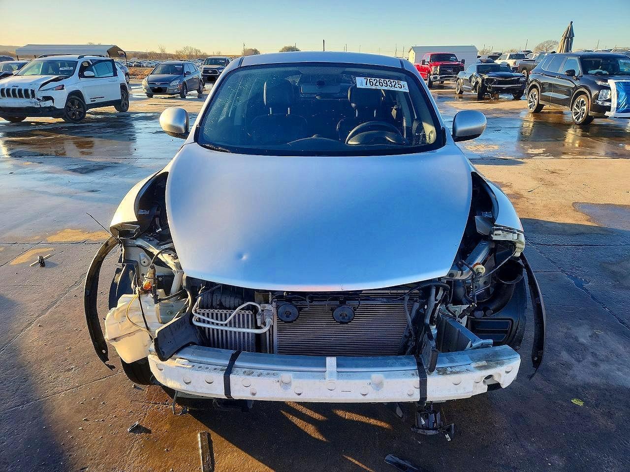 2012 Nissan Juke S - Фото 5