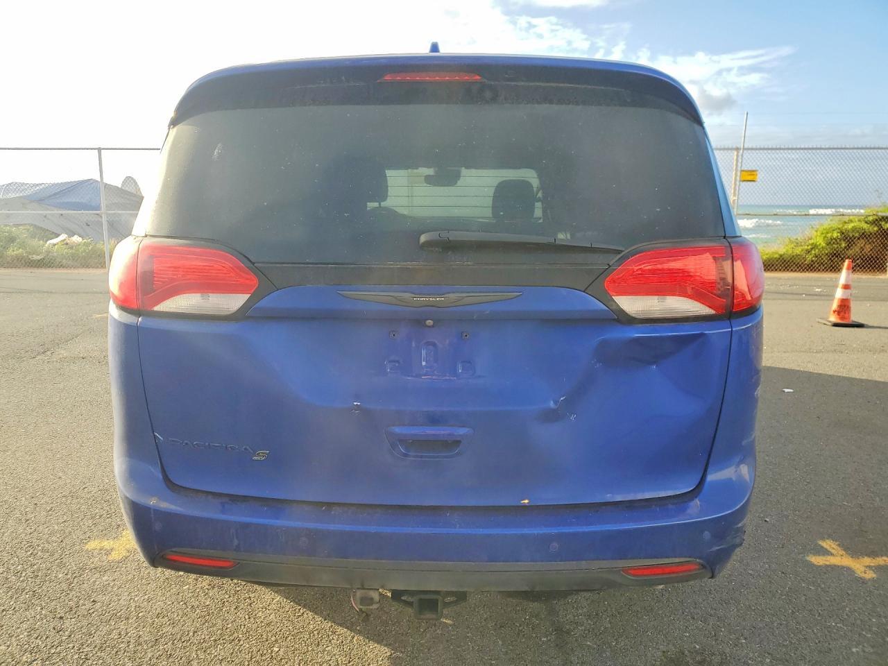 2019 Chrysler Pacifica Touring Plus - Фото 6