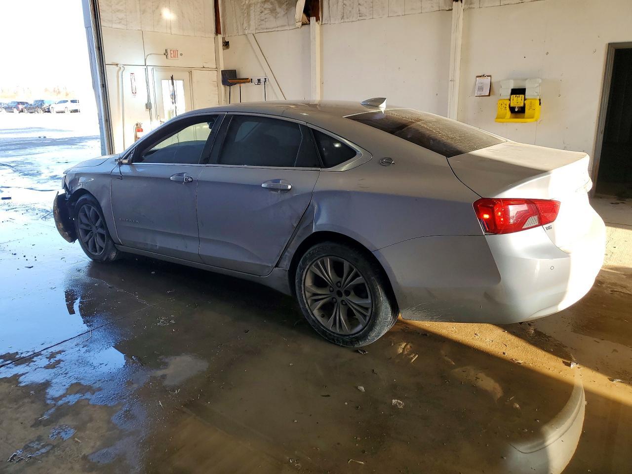 2015 Chevrolet Impala Lt - Фото 2