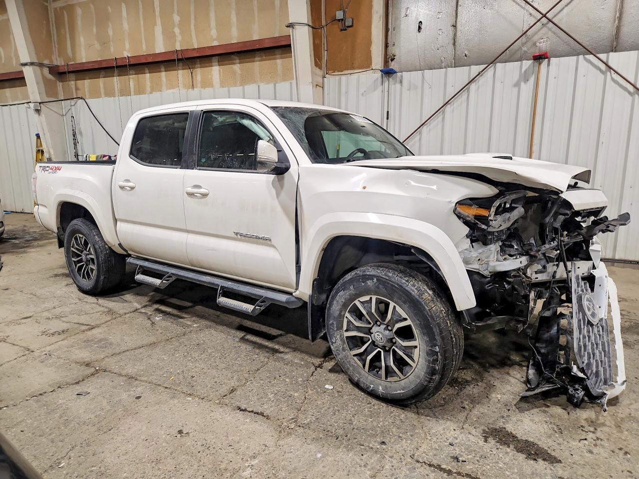 2021 Toyota Tacoma - Image 4