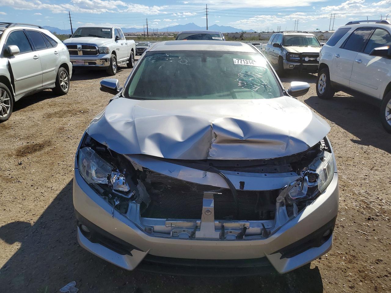 2018 Honda Civic Exl - Image 5